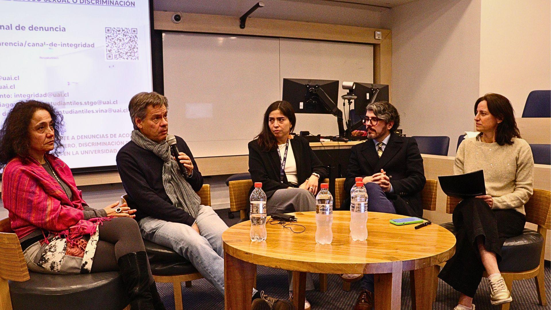 CECA UAI realiza jornadas simultáneas en Santiago y Viña del Mar