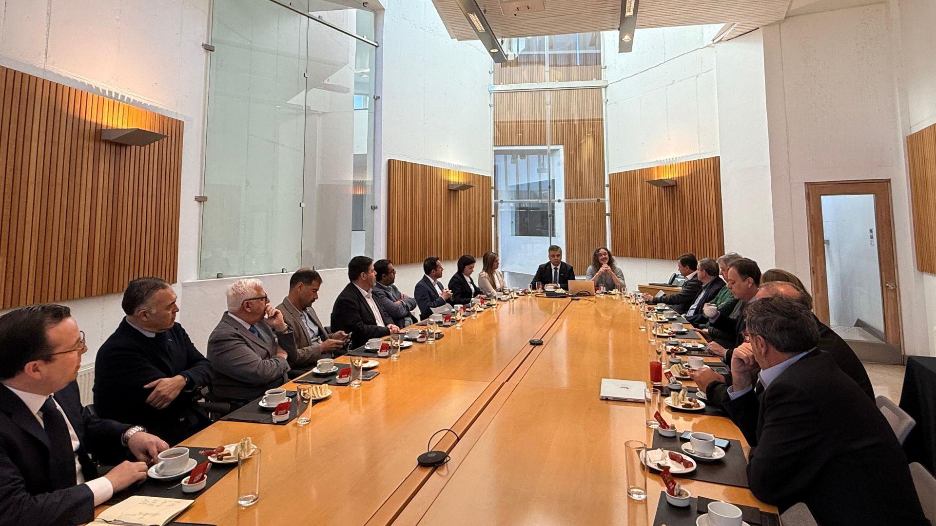 Observatorio Regional UAI revela dónde están las oportunidades de desarrollo  para la región 