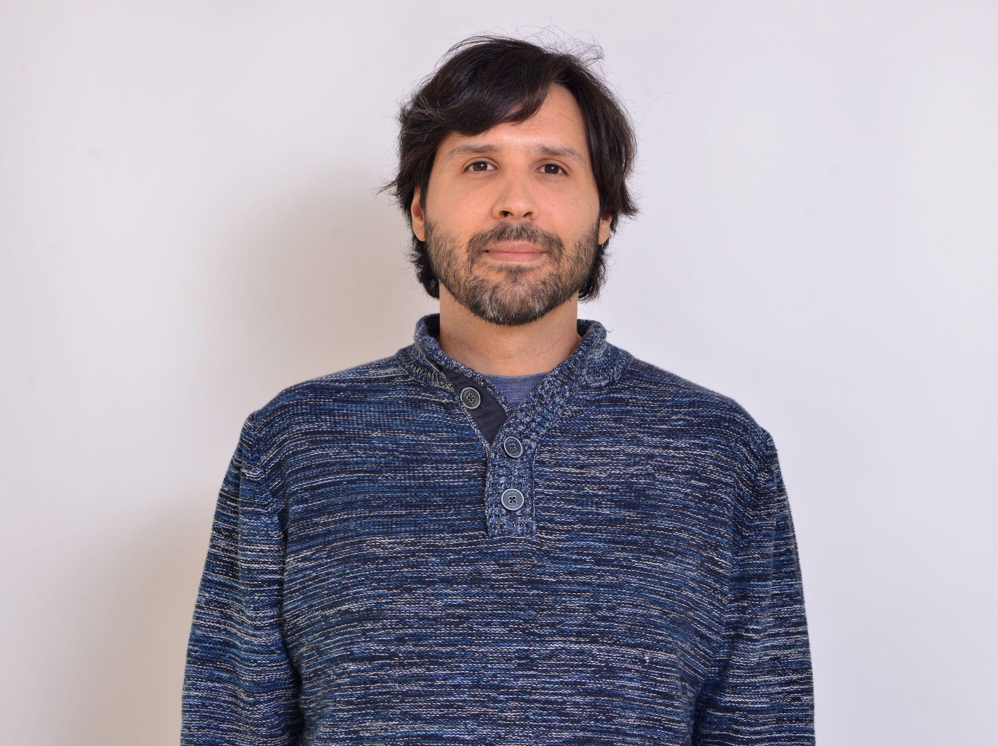 Andrés Peters Andrés Peters