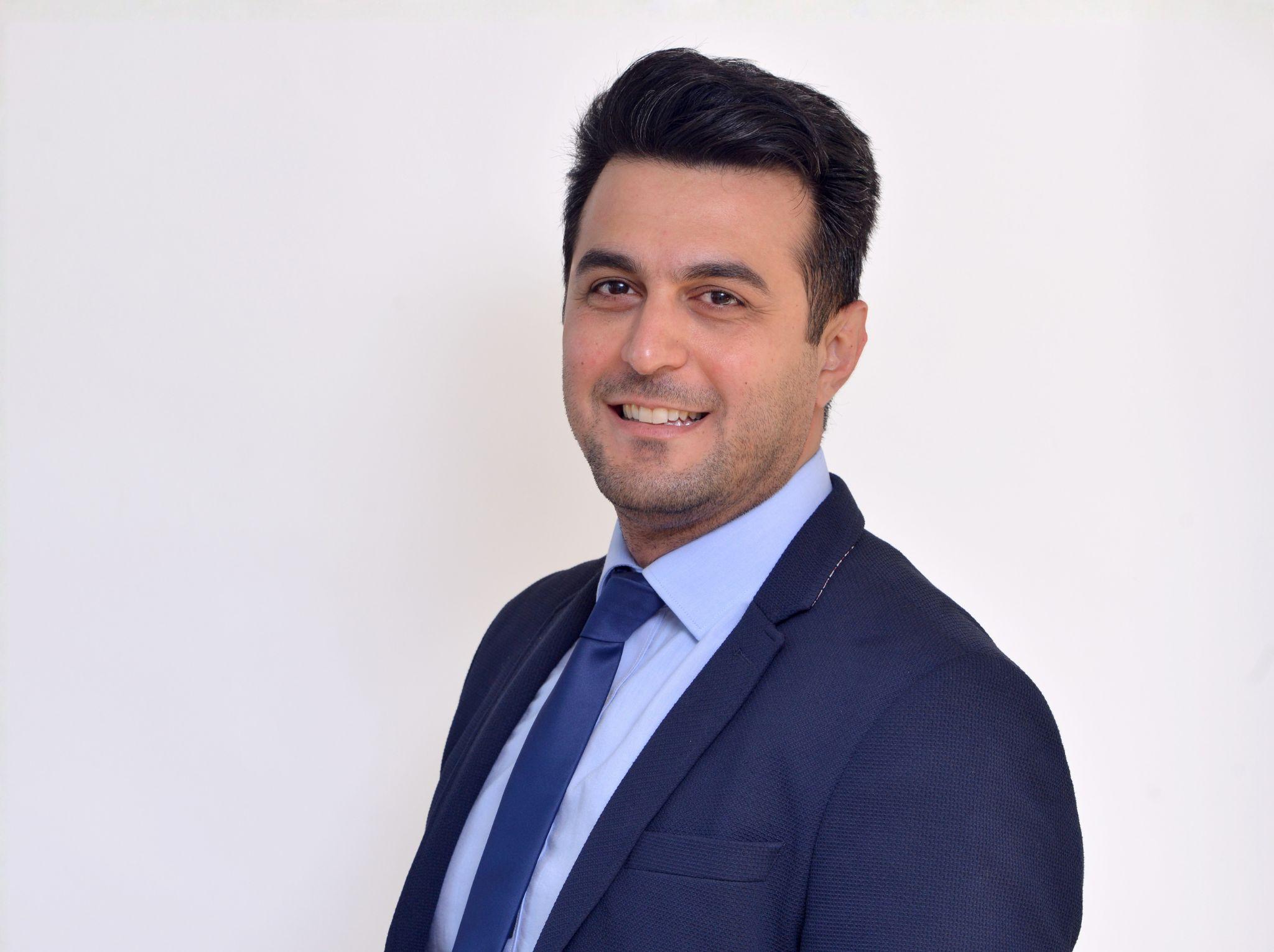 Arman Derakhti Arman Derakhti