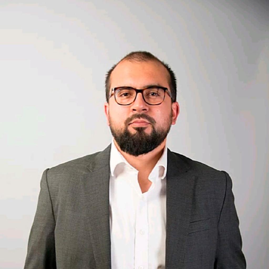 Luis Felipe Valencia Luis Felipe Valencia