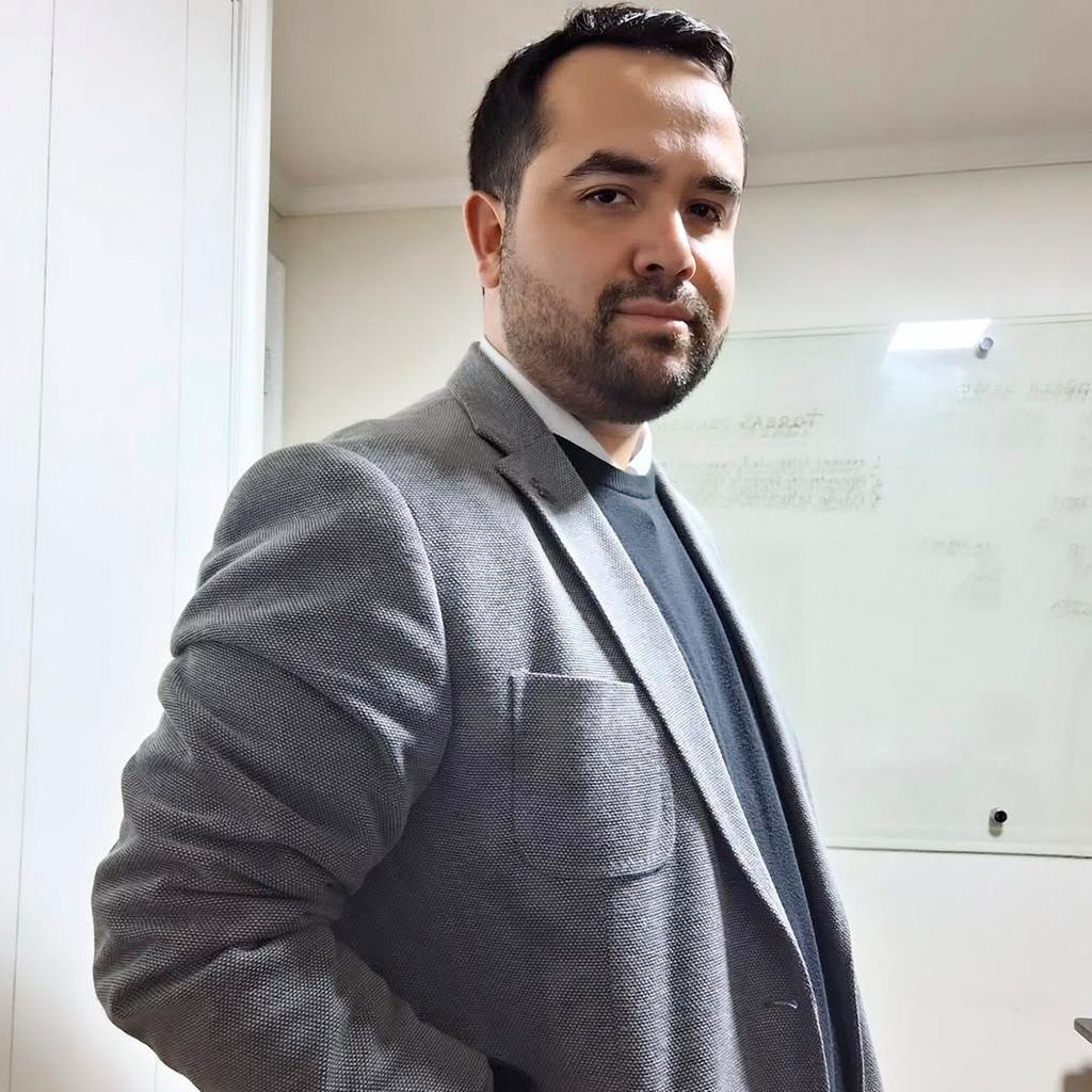 Sebastián  Inostroza 