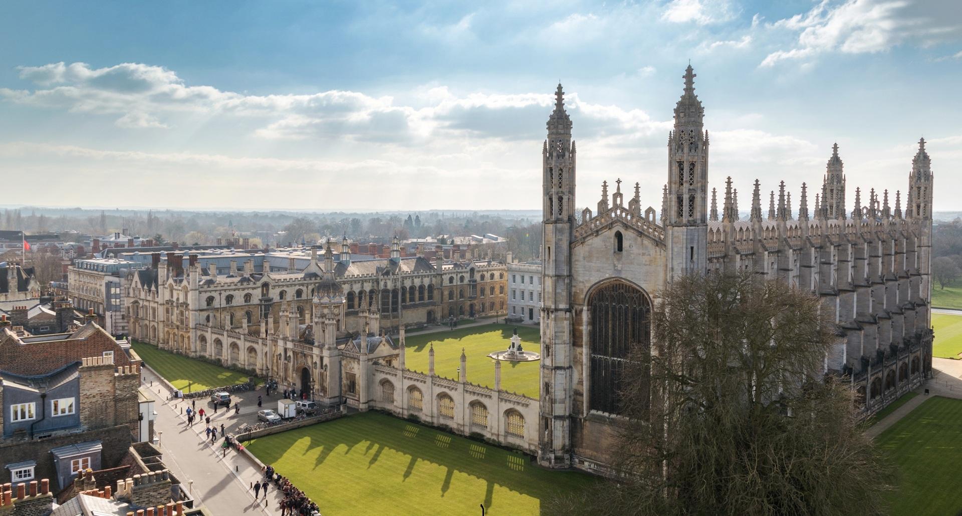 Programa Internacional: UAI en Cambridge, 800 años de arquitectura para la educación Programa Internacional: UAI en Cambridge, 800 años de arquitectura para la educación