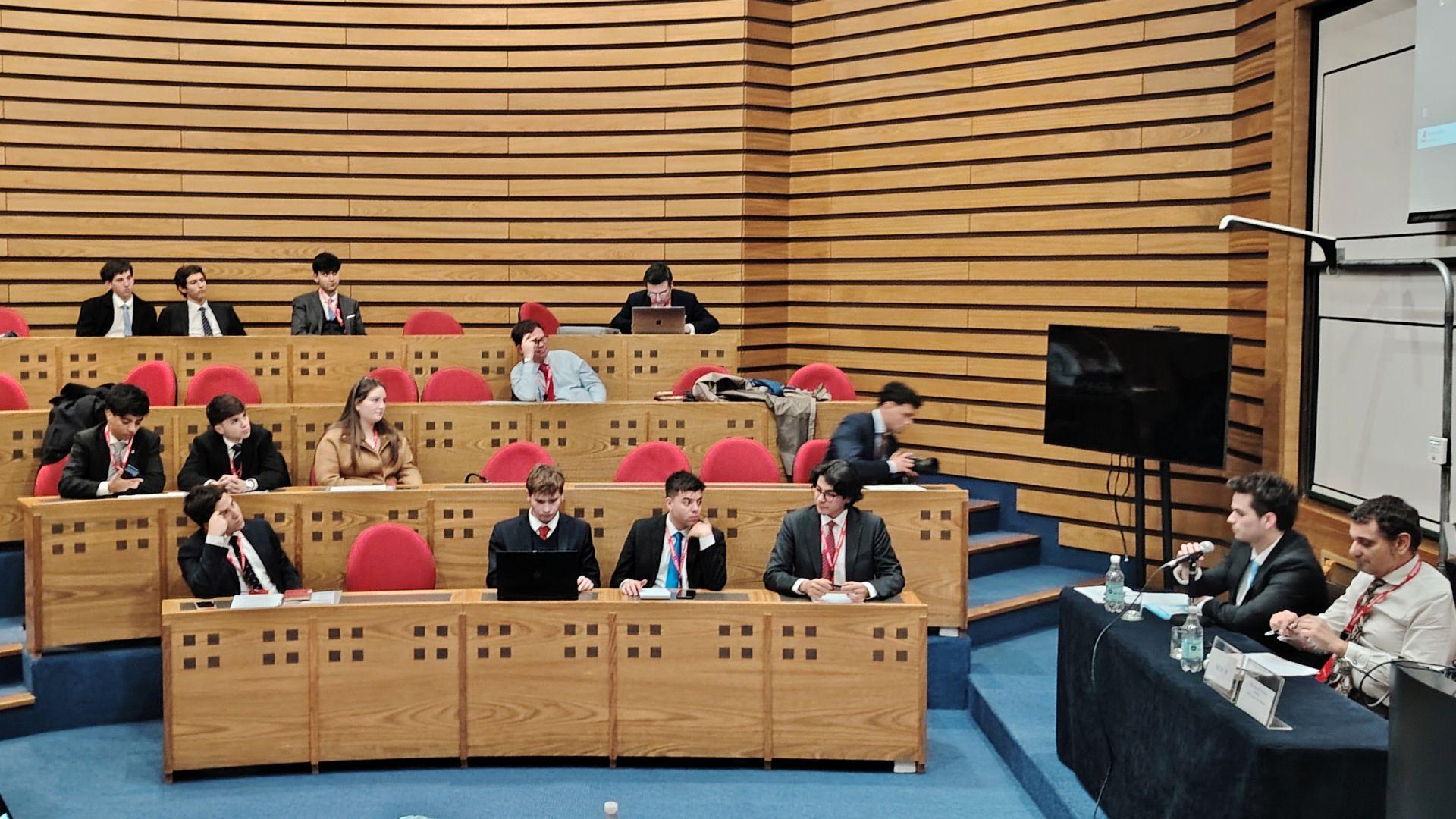 Estudiantes UAI participan en el V Congreso Internacional de Estudiantes de Derecho Romano Estudiantes UAI participan en el V Congreso Internacional de Estudiantes de Derecho Romano