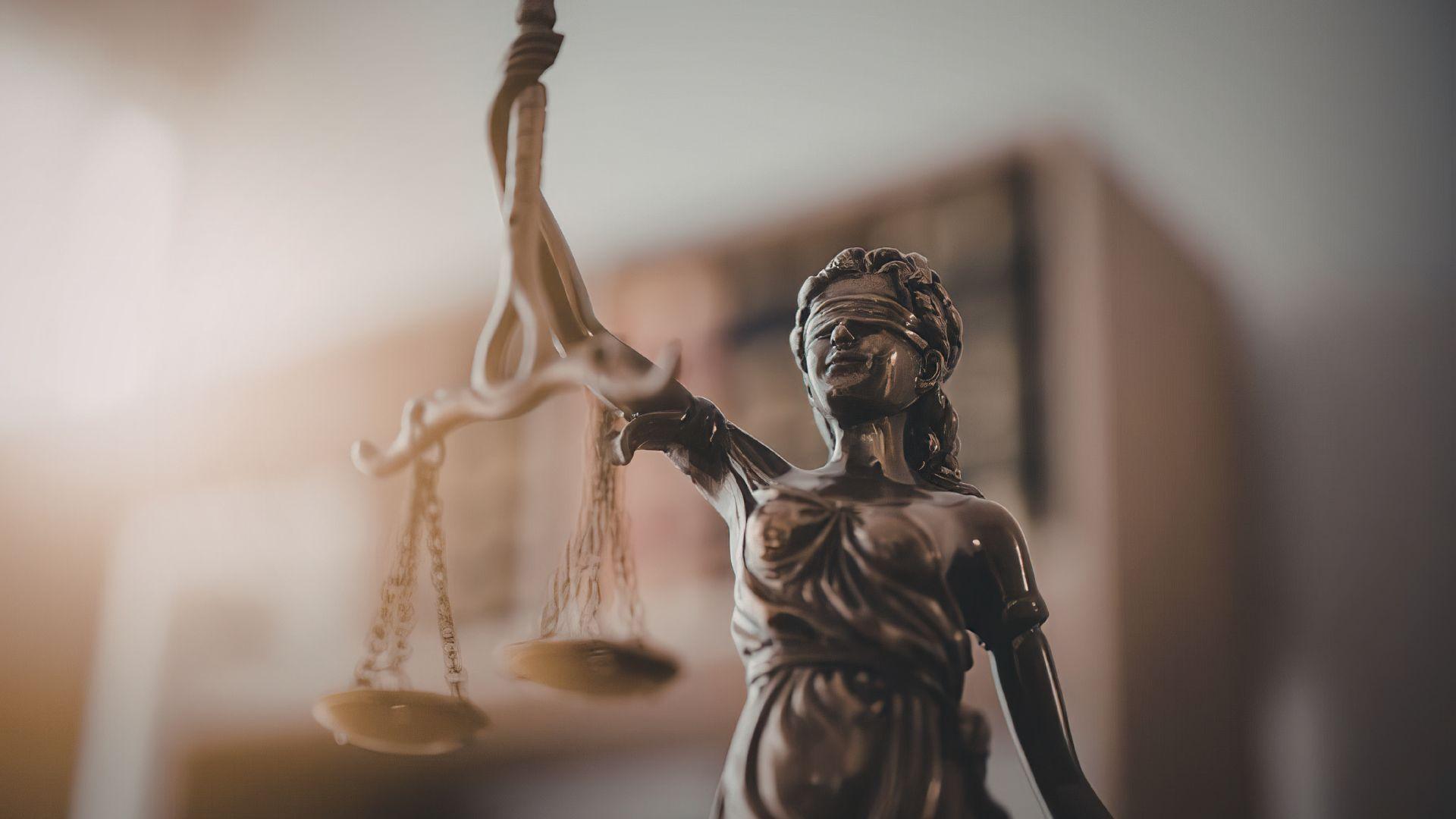 Ética en las profesiones jurídicas