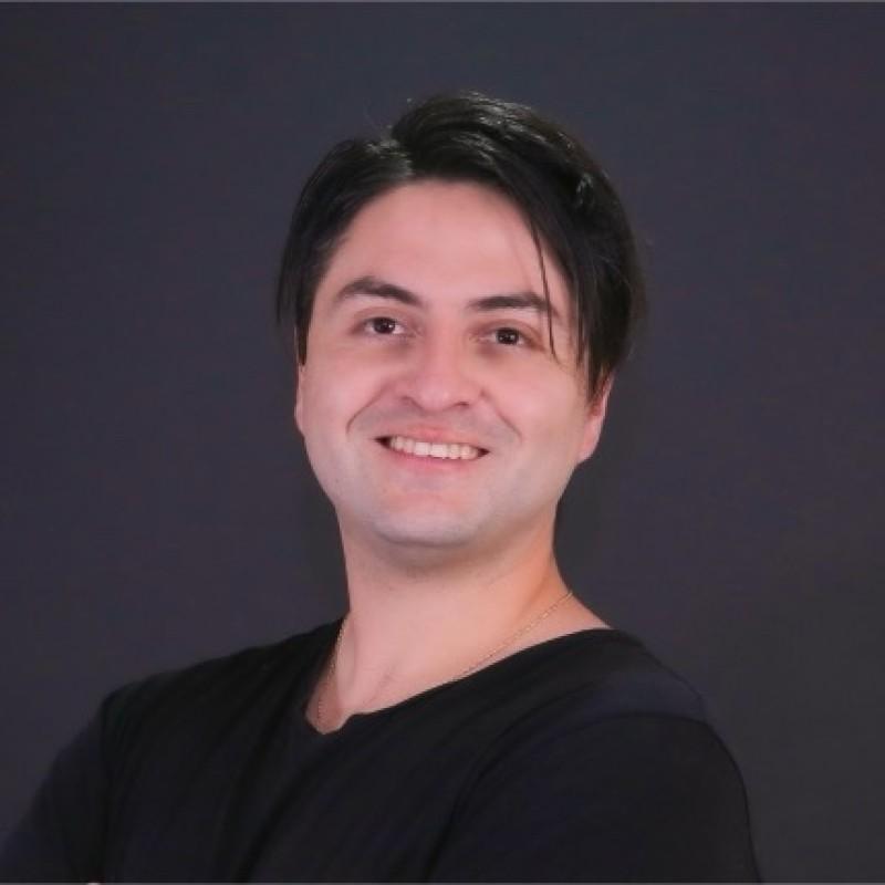 Eduardo Ayllón Eduardo Ayllón